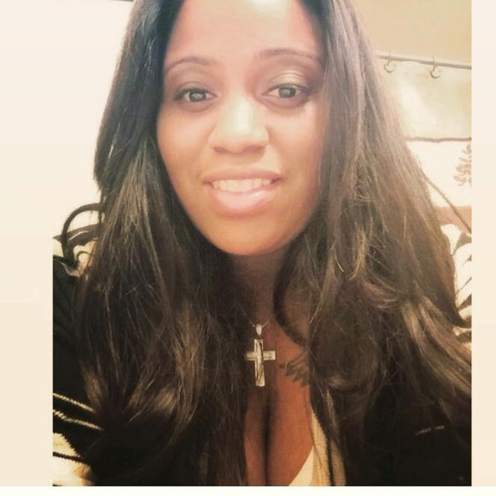 Meet your Posher, Demetria